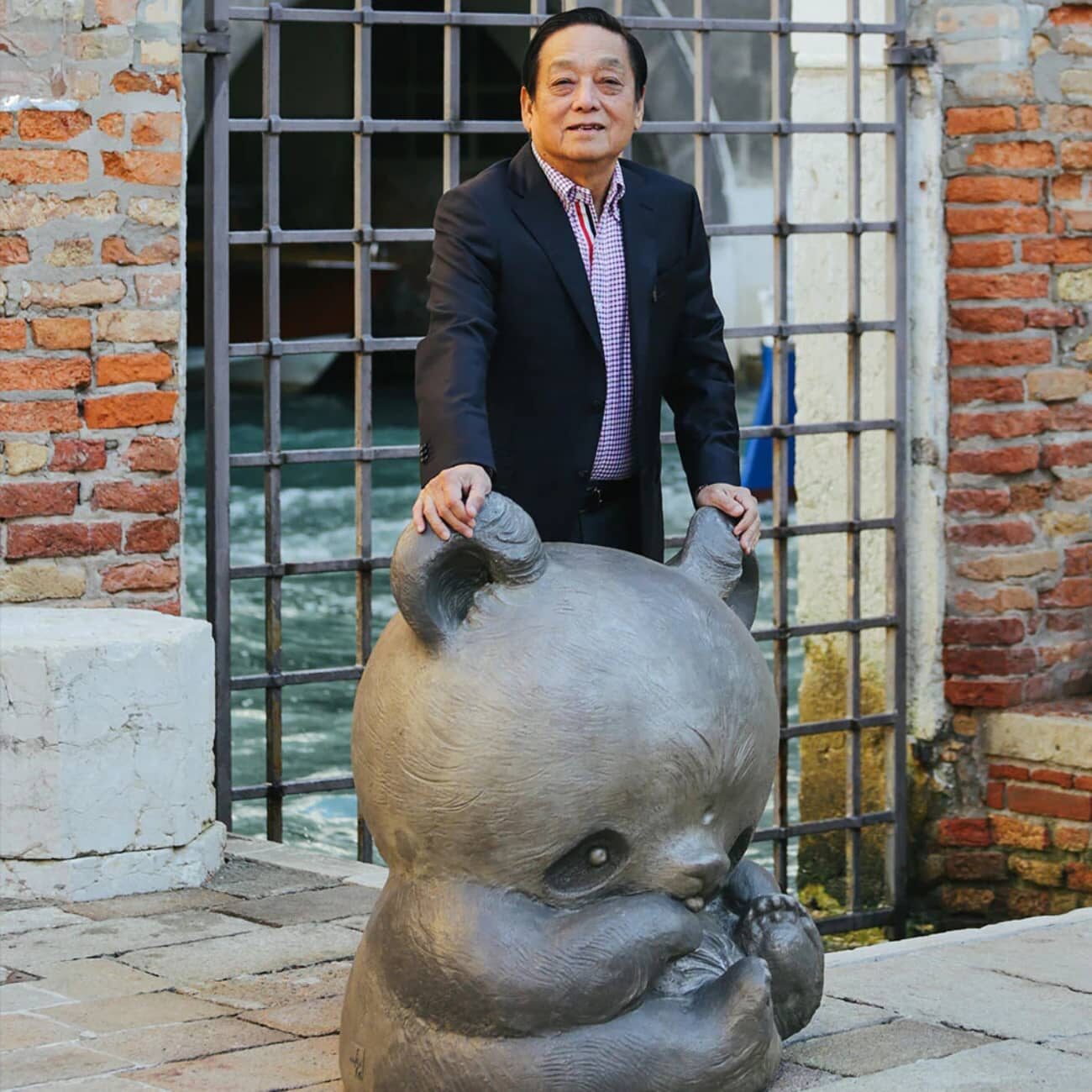 Biographie de Han Meilin et sa collaboration avec Lalique 14 Han-Meilin-lalique