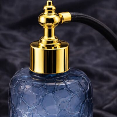 flacon-verre-bleu