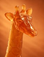 grande-sculpture-girafe-cristal